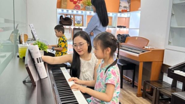 Học piano Lê Đức Thọ tại trung tâm uy tín Joie Art Music Lộ trình bài bản cho mọi lứa tuổi